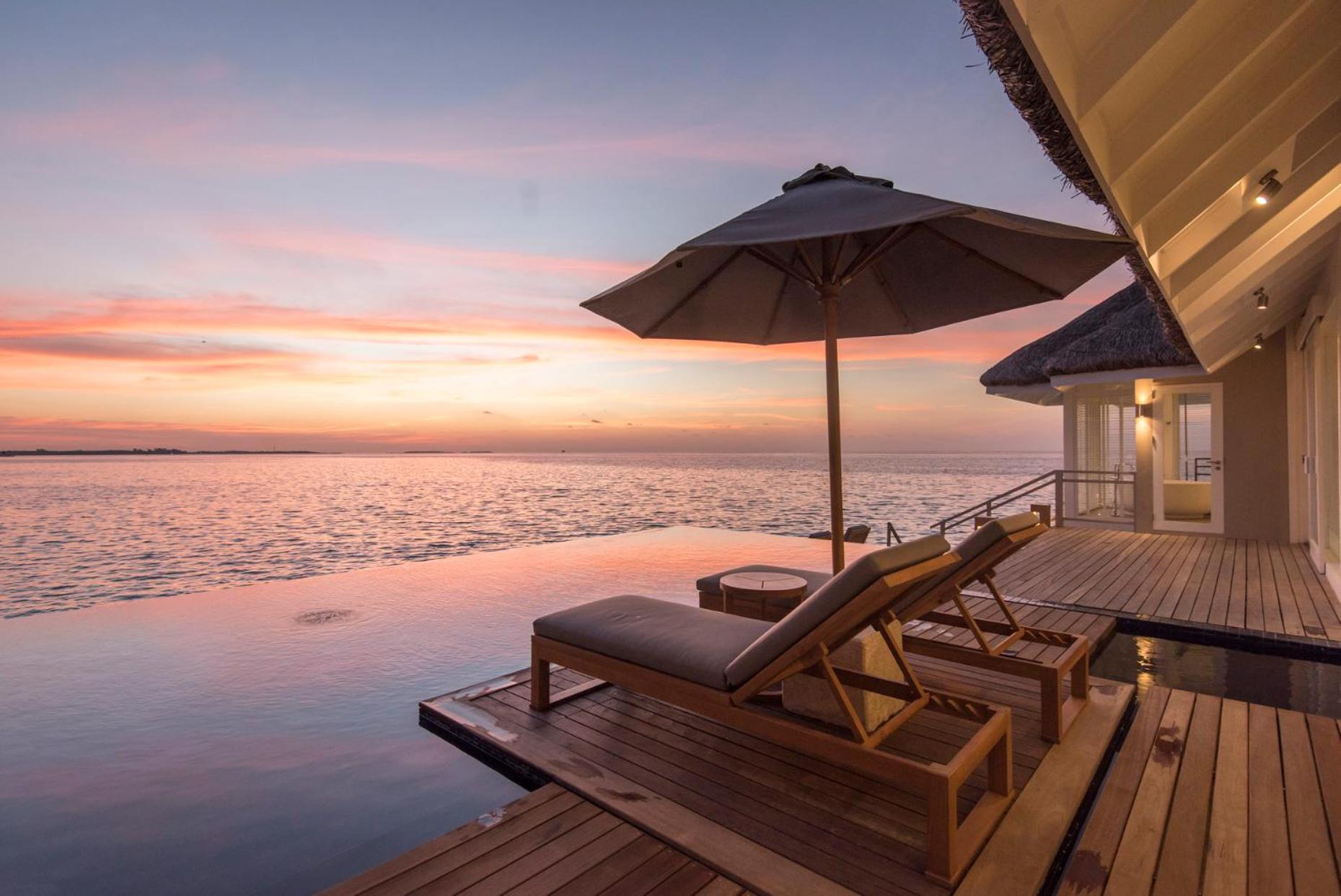 Lux* South Ari Atoll Resort & Villas Dhidhoofinolhu Екстериор снимка