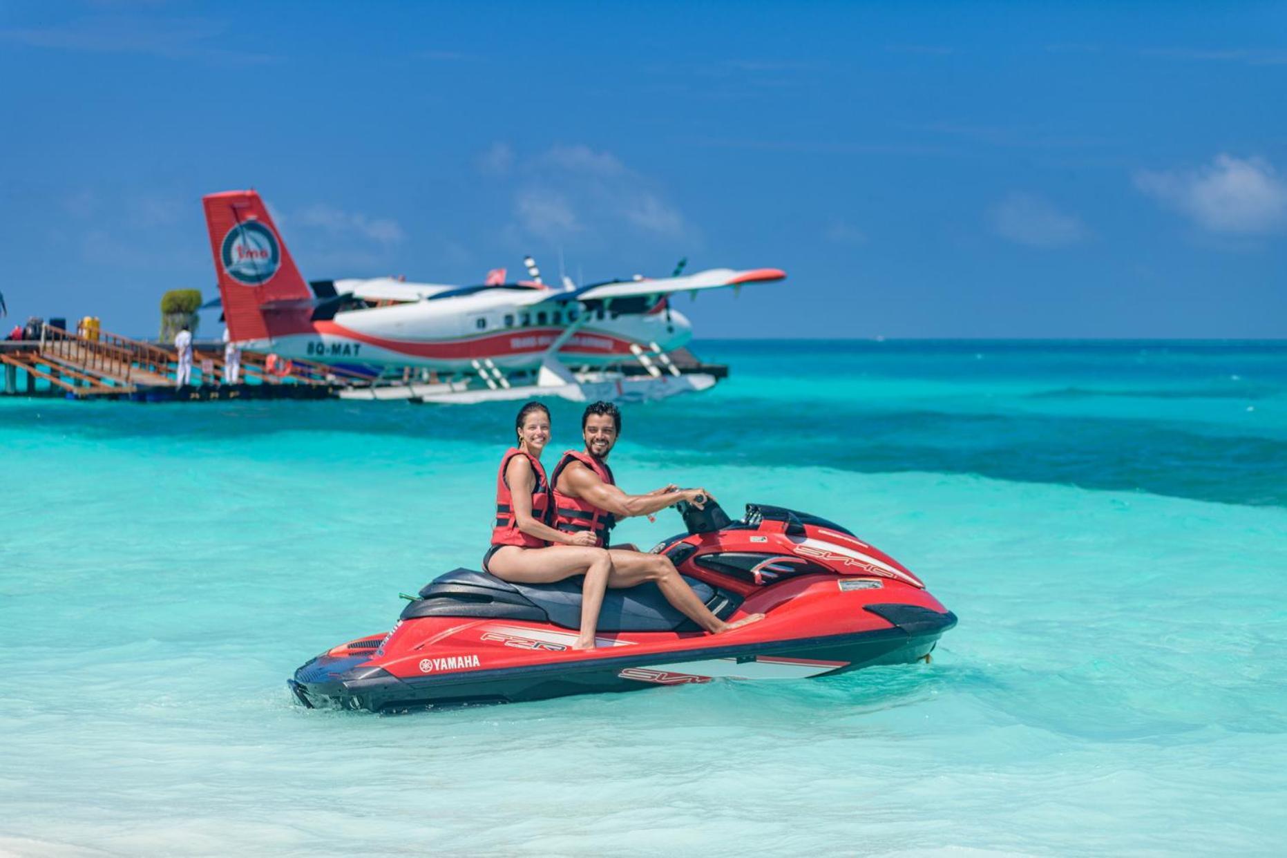 Lux* South Ari Atoll Resort & Villas Dhidhoofinolhu Екстериор снимка